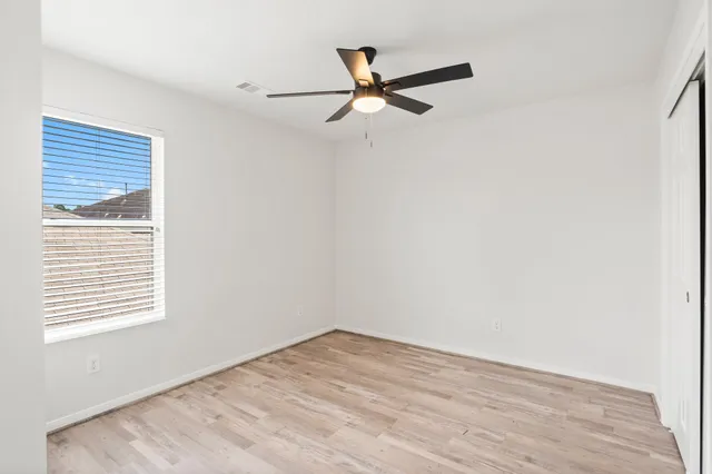 $2,300 | 2437 Aspen Dale Drive, Spring, TX 77386