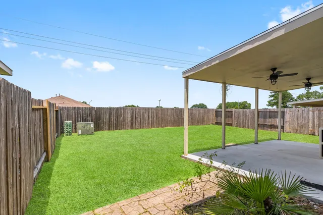 $2,300 | 2437 Aspen Dale Drive, Spring, TX 77386