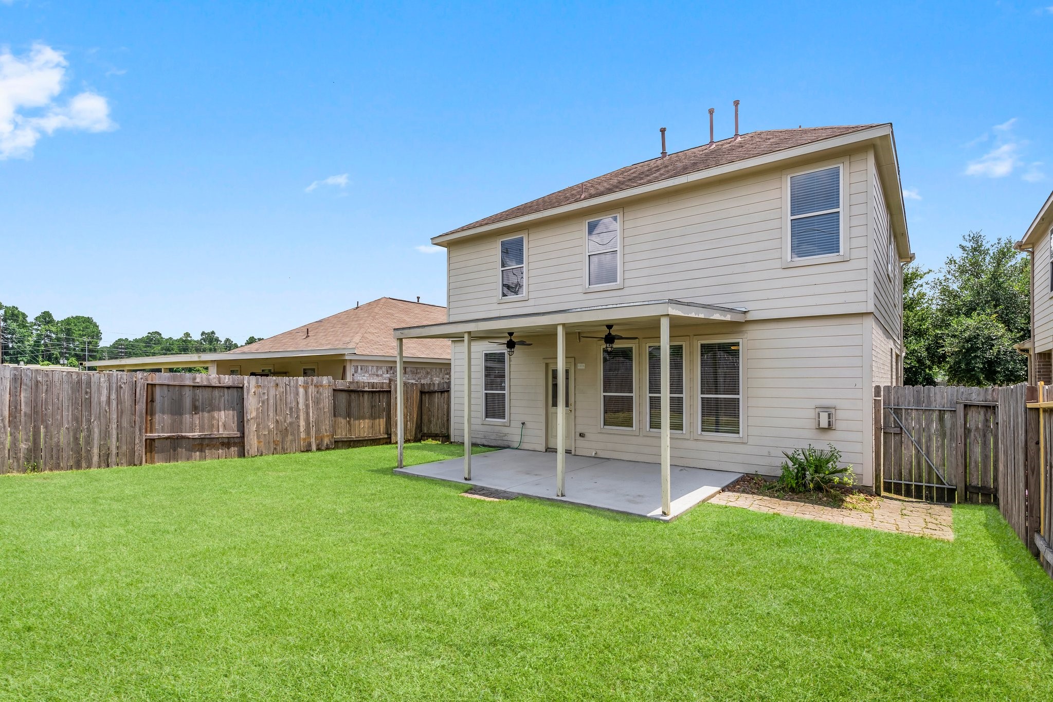 2437 Aspen Dale Drive Spring, TX 77386 - Photo 33 of 37 Spacious Backyard