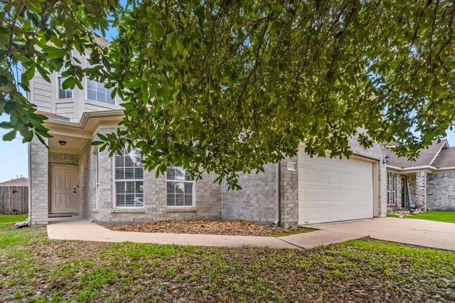 $2,300 | 2437 Aspen Dale Drive, Spring, TX 77386