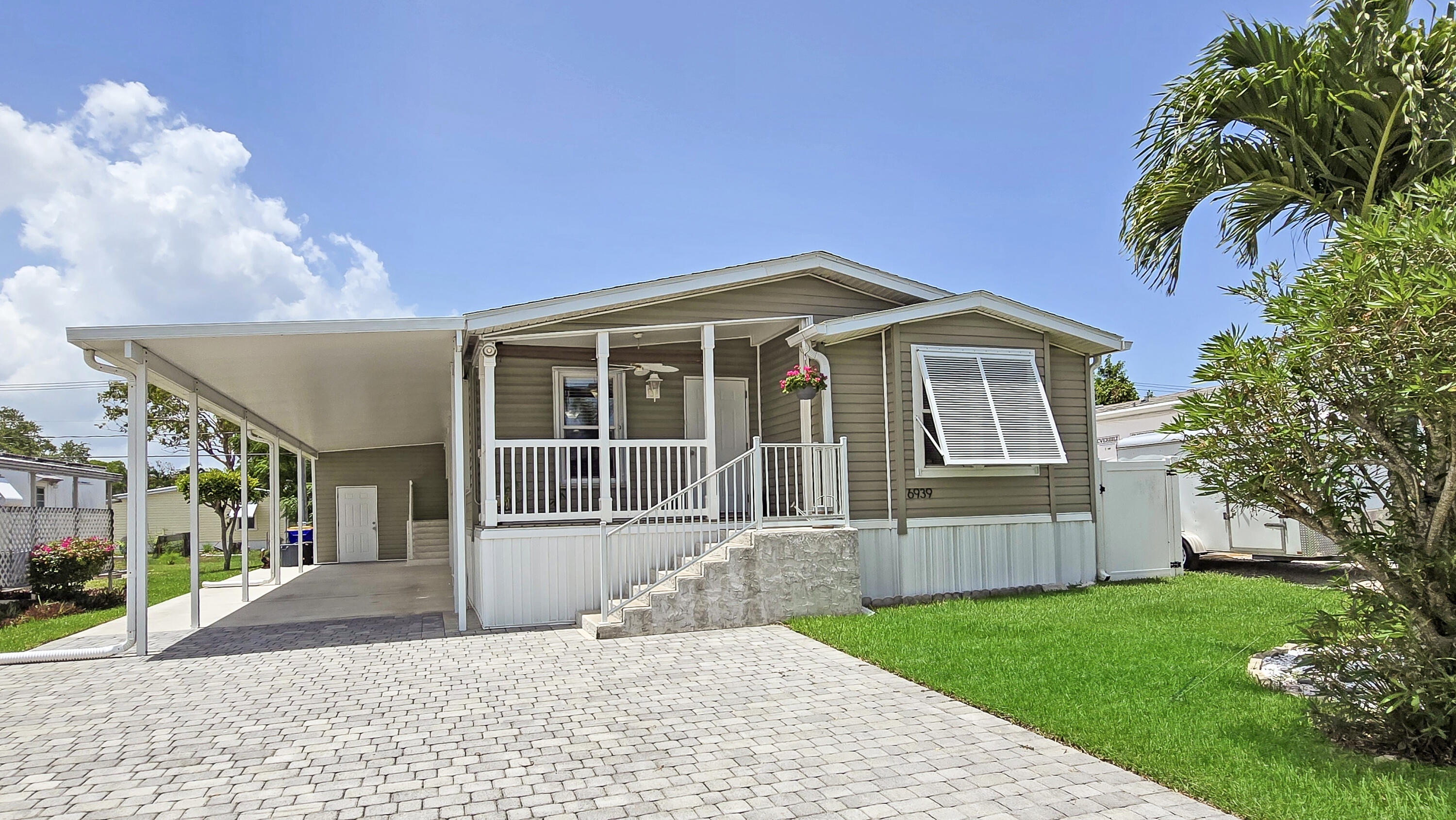 6939 Southeast Ridgeway Terrace Hobe Sound, FL 33455 - Photo 62 of 68 make this your home