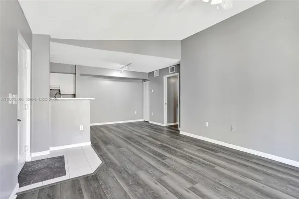 $1,750 | 4820 Highway 7, Unit 201, Coconut Creek, FL 33073