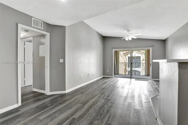 $1,750 | 4820 Highway 7, Unit 201, Coconut Creek, FL 33073