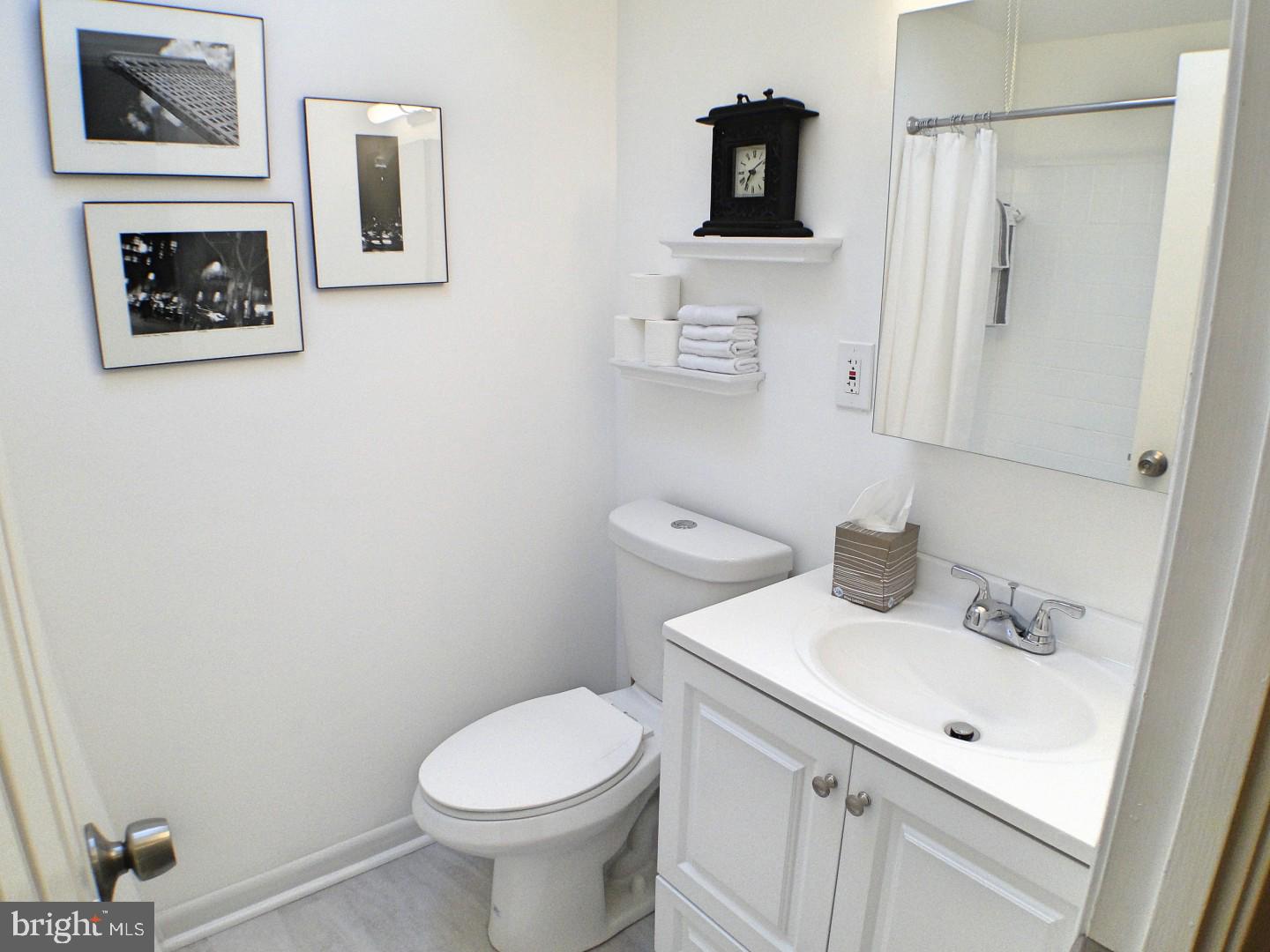 12413 Medford Road Philadelphia, PA 19154 - Photo 22 of 32
