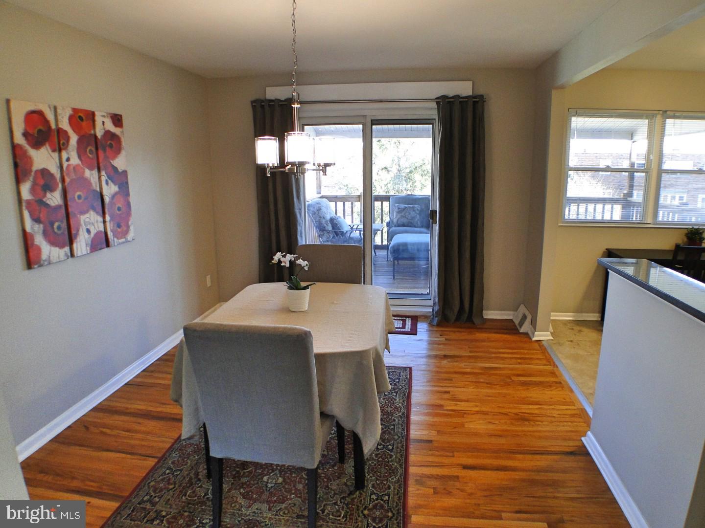 12413 Medford Road Philadelphia, PA 19154 - Photo 9 of 32