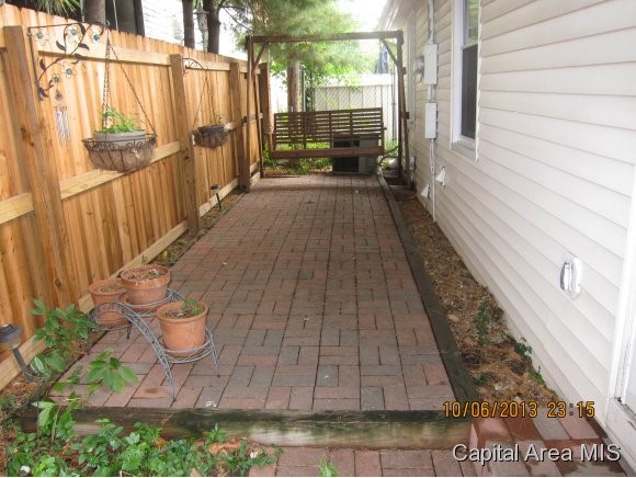 1207 West Ash Street Springfield, IL 62704 - Photo 20 of 20 Gallery Image 20
