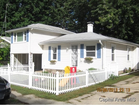 1207 West Ash Street Springfield, IL 62704 - Photo 3 of 20 Gallery Image 3