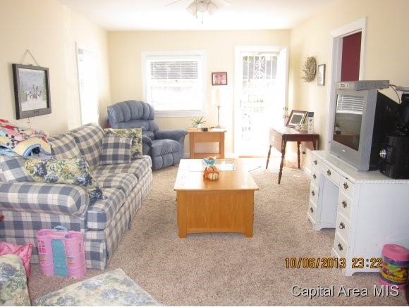 1207 West Ash Street Springfield, IL 62704 - Photo 5 of 20 Gallery Image 5