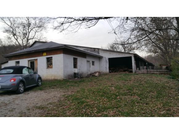 6677 Taylor Road Rising Sun, IN 47040 - Photo 3 of 14