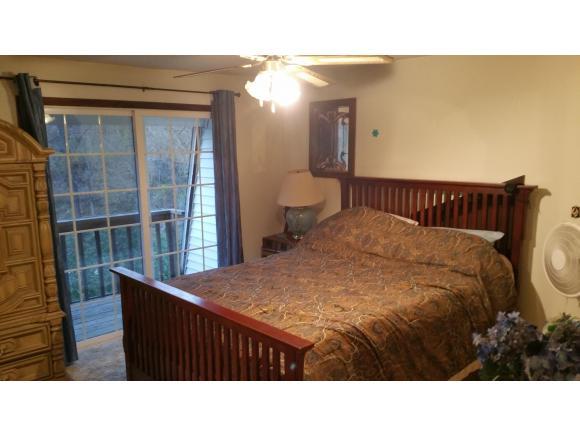 6677 Taylor Road Rising Sun, IN 47040 - Photo 10 of 14