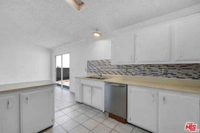 $659,000 | 472 Hupa Street, Ventura, CA 93001