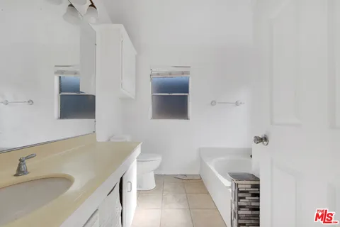 $659,000 | 472 Hupa Street, Ventura, CA 93001