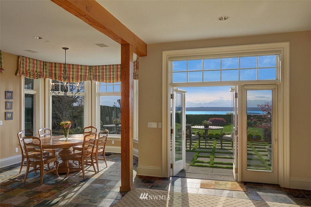 18302 Ridgefield Road Northwest Shoreline, WA 98177 - Photo 25 of 40 Gallery Image 25