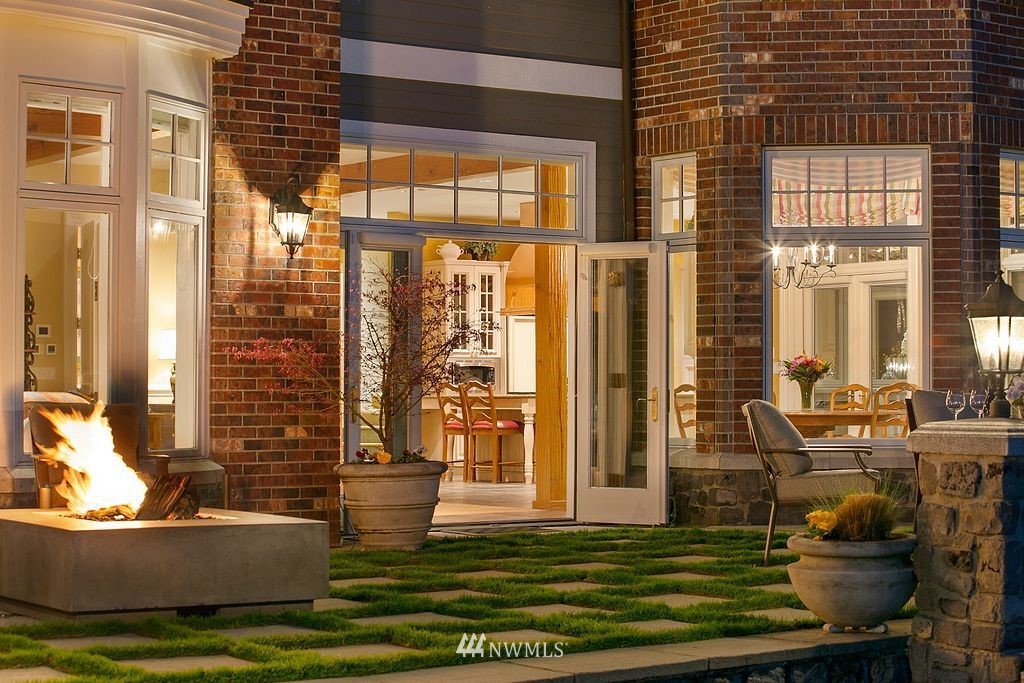 18302 Ridgefield Road Northwest Shoreline, WA 98177 - Photo 33 of 40 Gallery Image 33