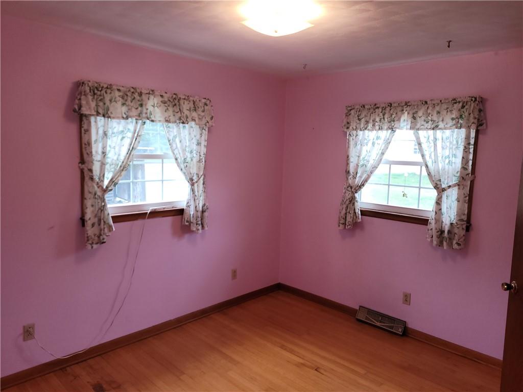 3143 Georgetown Road Polk, PA 16342 - Photo 7 of 15 an empty room with a window