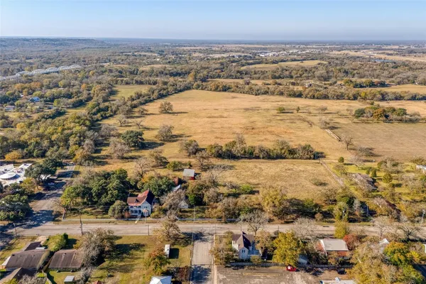 $1,249,000 | 541 North Main Street, La Grange, TX 78945