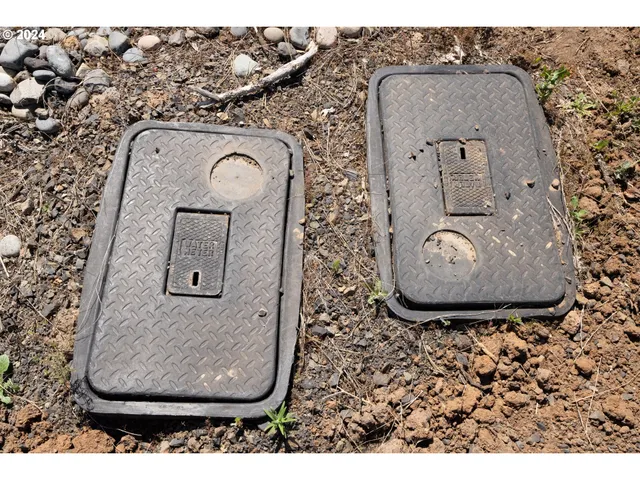 an aerial view of a highlighted house