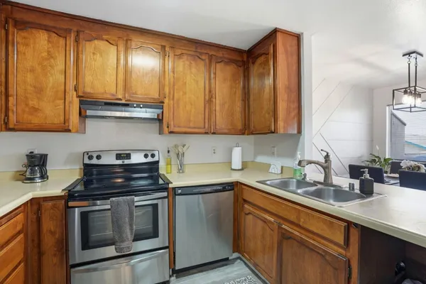 $465,000 | 1055 Padre Drive, Unit 2, Salinas, CA 93901