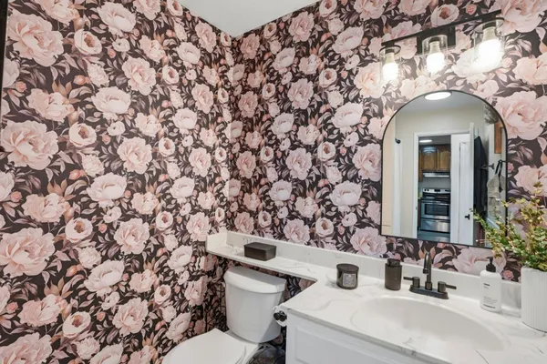 $465,000 | 1055 Padre Drive, Unit 2, Salinas, CA 93901