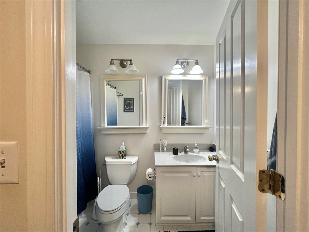 4 Charlesgate East, Unit 402 Boston, MA 02215 - Photo 14 of 16