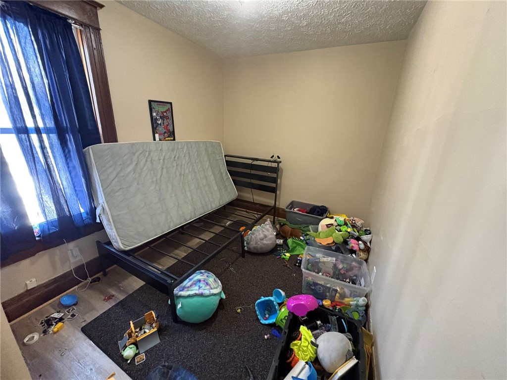 183 Wellington Avenue Rochester, NY 14611 - Photo 18 of 36