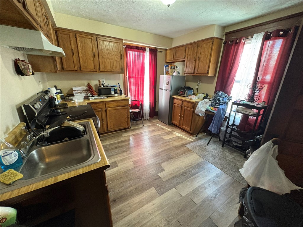 183 Wellington Avenue Rochester, NY 14611 - Photo 19 of 36