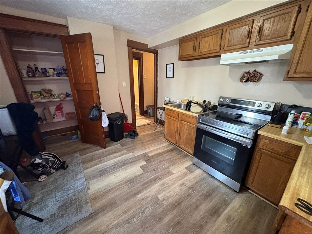 183 Wellington Avenue Rochester, NY 14611 - Photo 20 of 36