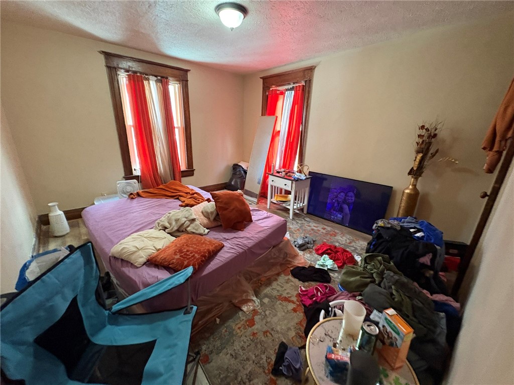 183 Wellington Avenue Rochester, NY 14611 - Photo 24 of 36