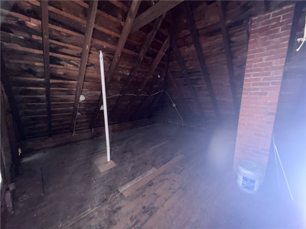 183 Wellington Avenue Rochester, NY 14611 - Photo 31 of 36