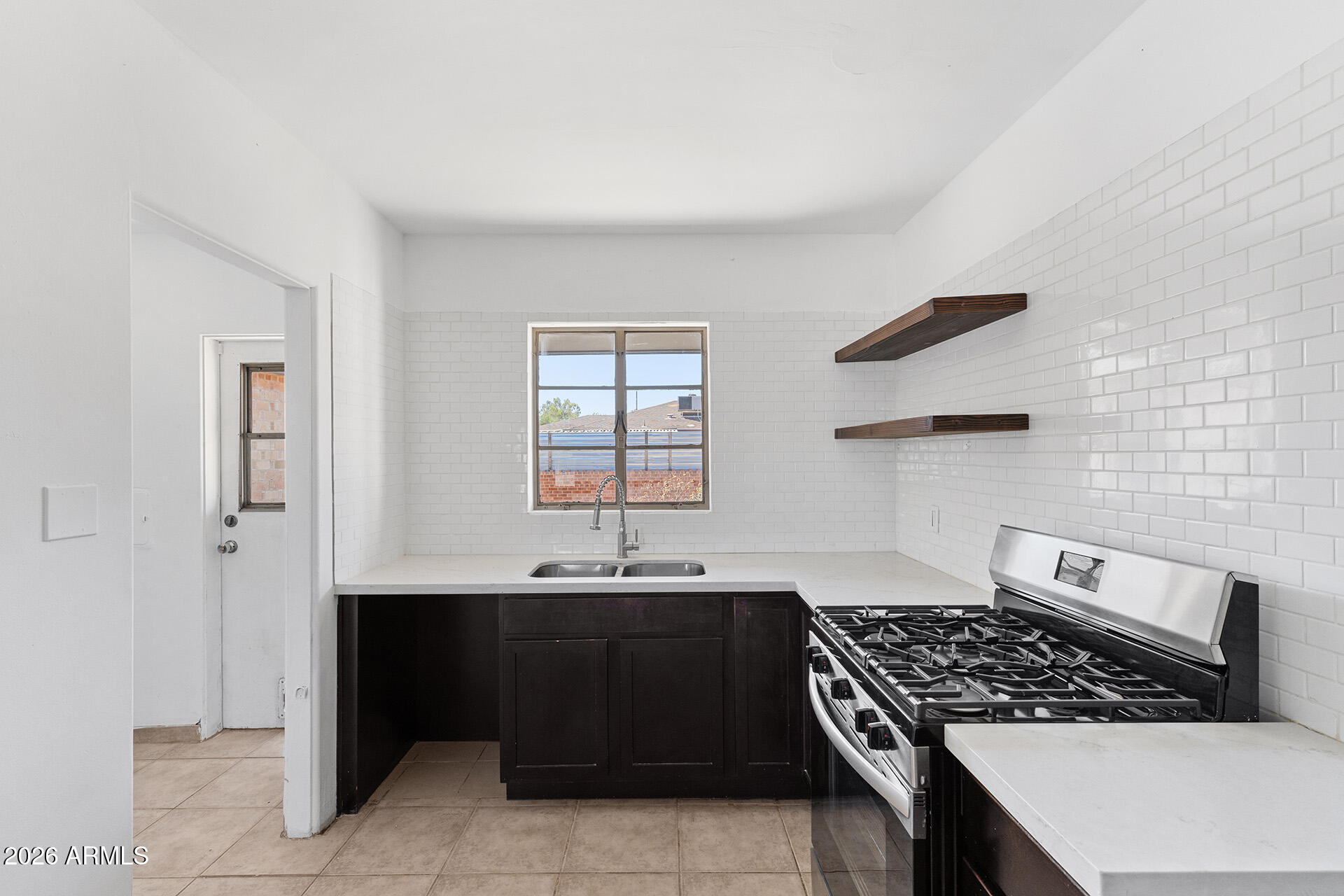 2935 East Portland Street Phoenix, AZ 85008 - Photo 18 of 33 22