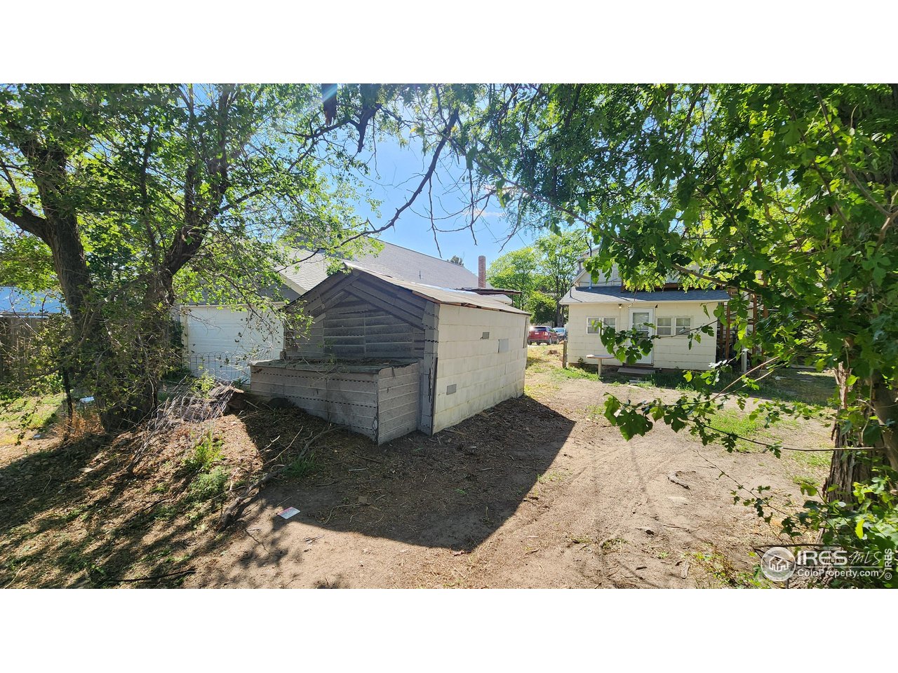 303 South 2nd Street Sterling, CO 80751 - Photo 29 of 37 a black and white photo of a house