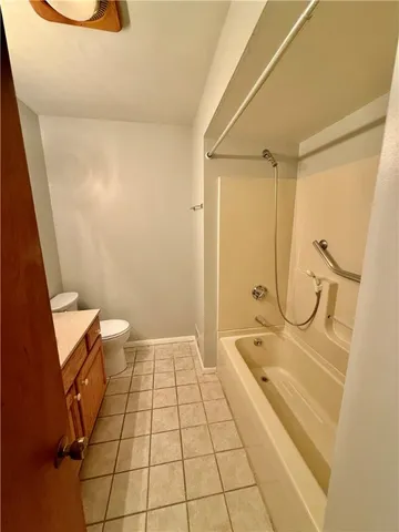 $3,400 | 178 Canonchet Drive, Portsmouth, RI 02871