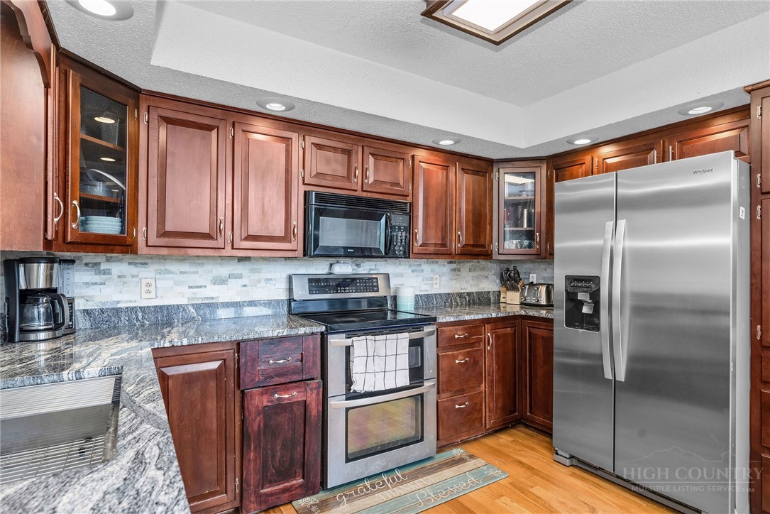 346 Clear View Ridge Crumpler, NC 28617 - Photo 24 of 50
