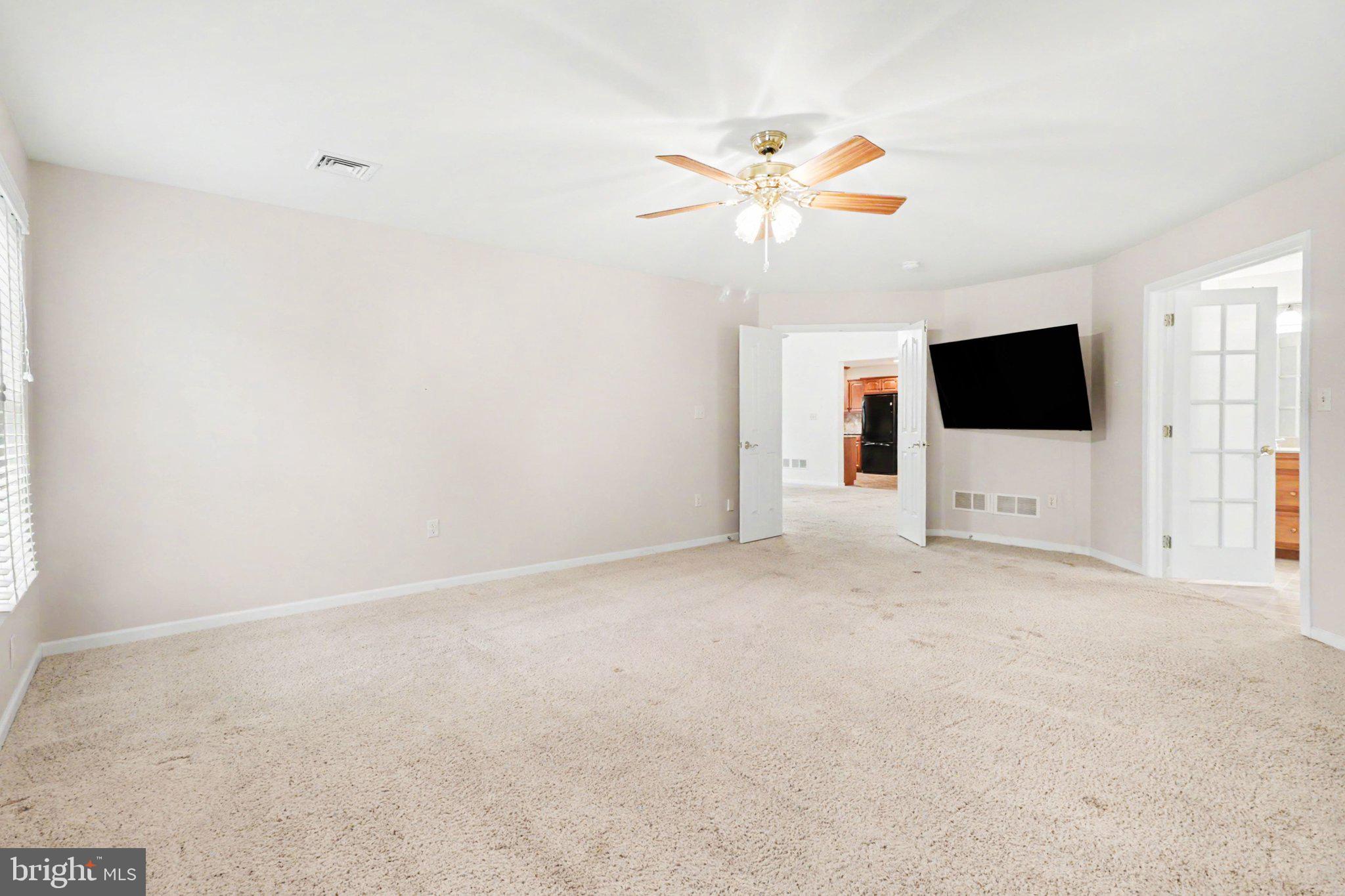 749 Heather Ridge Manheim, PA 17545 - Photo 12 of 36 Primary Bedroom