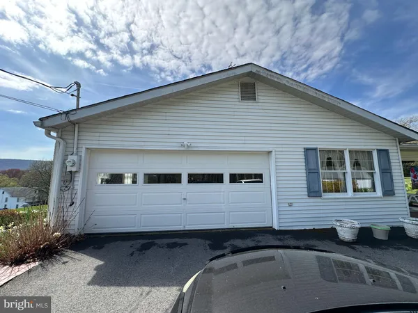 $259,000 | 422 Greenwood Road, Tower City, PA 17980