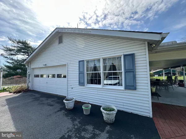 $259,000 | 422 Greenwood Road, Tower City, PA 17980