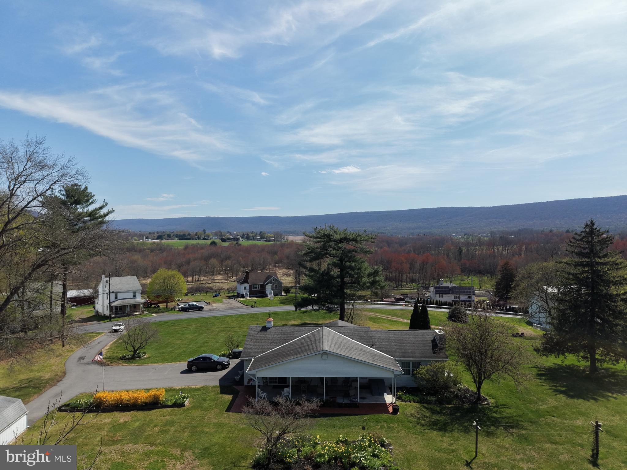 422 Greenwood Road Tower City, PA 17980 - Photo 7 of 100