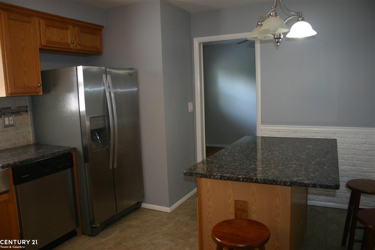 2510 Hickory Lawn Road Rochester Hills, MI 48307 - Photo 15 of 22