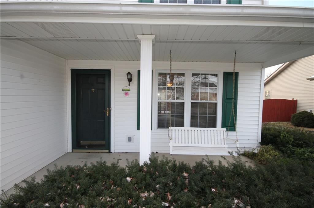 6127 Brandermill Ridge Columbus, IN 47203 - Photo 3 of 35 Gallery Image 3