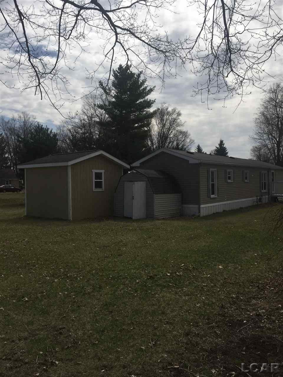 11208 Canandaigua Road Hudson, MI 49247 - Photo 9 of 35