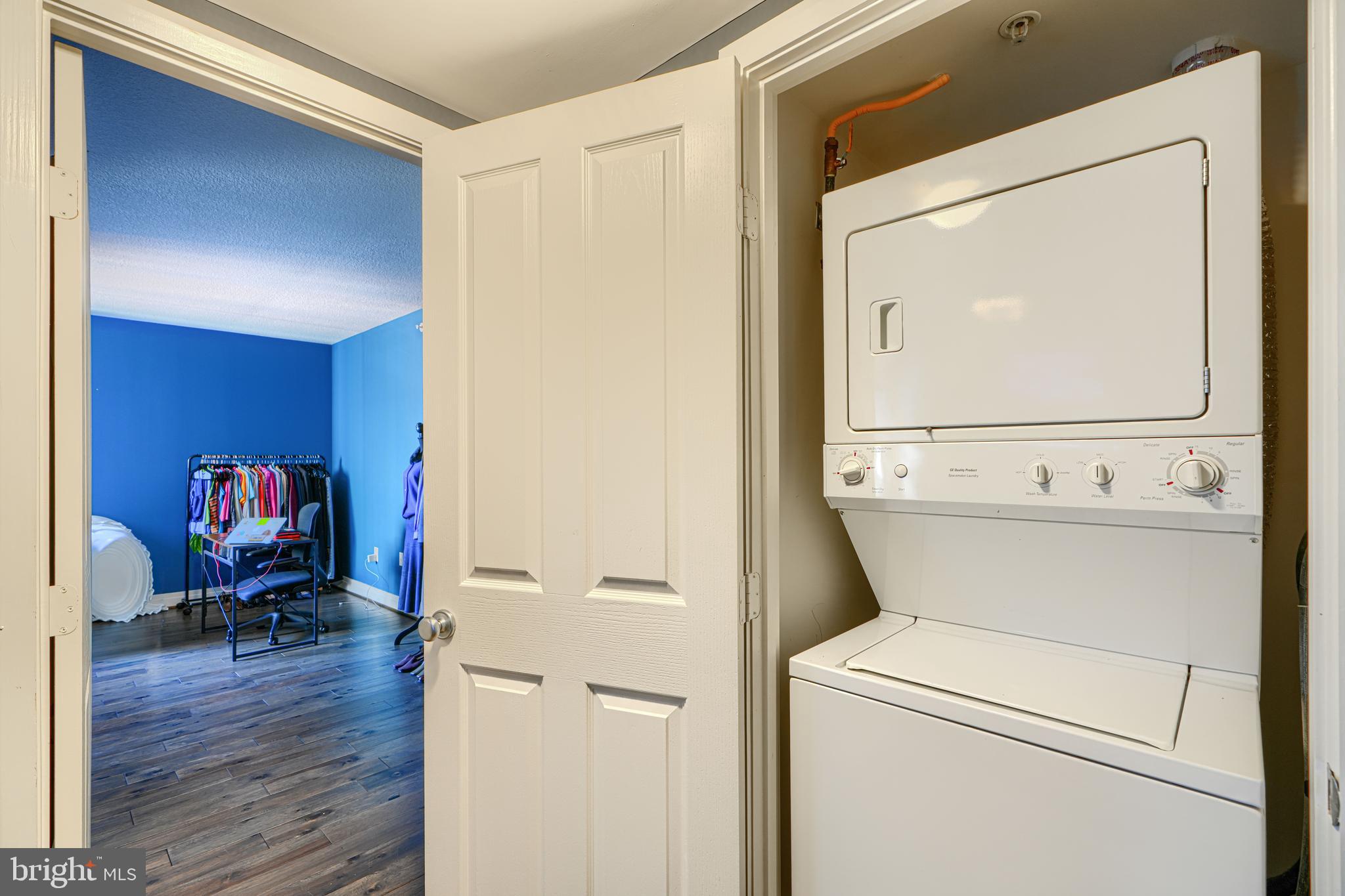 414 Water Street, Unit 2701 Baltimore, MD 21202 - Photo 22 of 24 Stackable Washer and Dryer