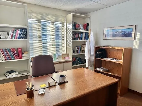 $850 | 251 7th Street, Unit C204, New Kensington, PA 15068