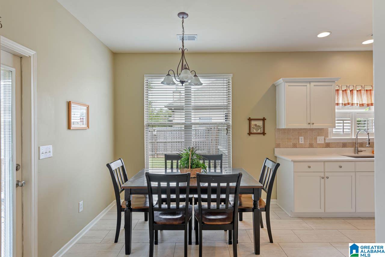 853 Barkley Drive Alabaster, AL 35007 - Photo 10 of 33