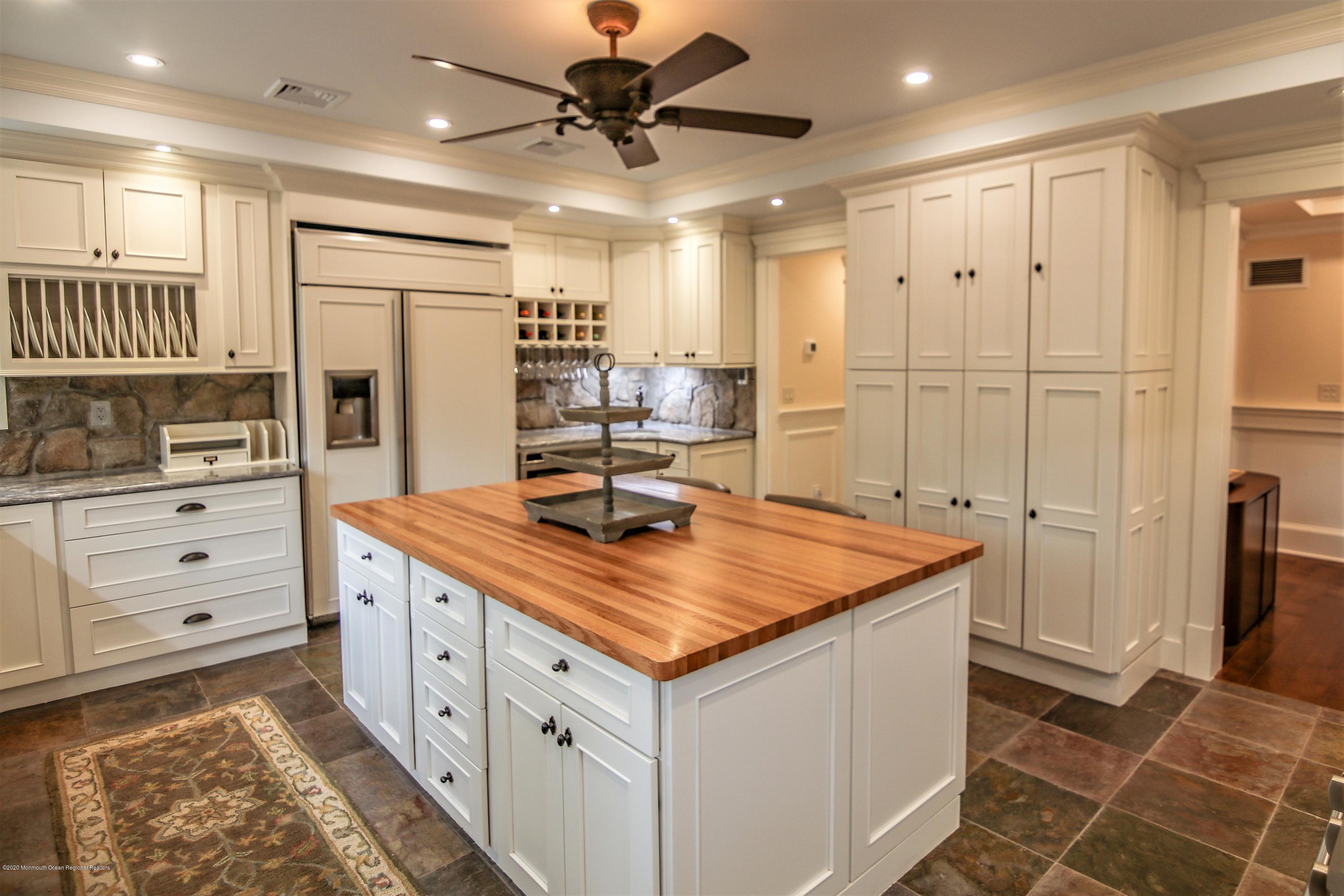 26 Willow Drive Little Silver, NJ 07739 - Photo 12 of 39 Kitchen 2