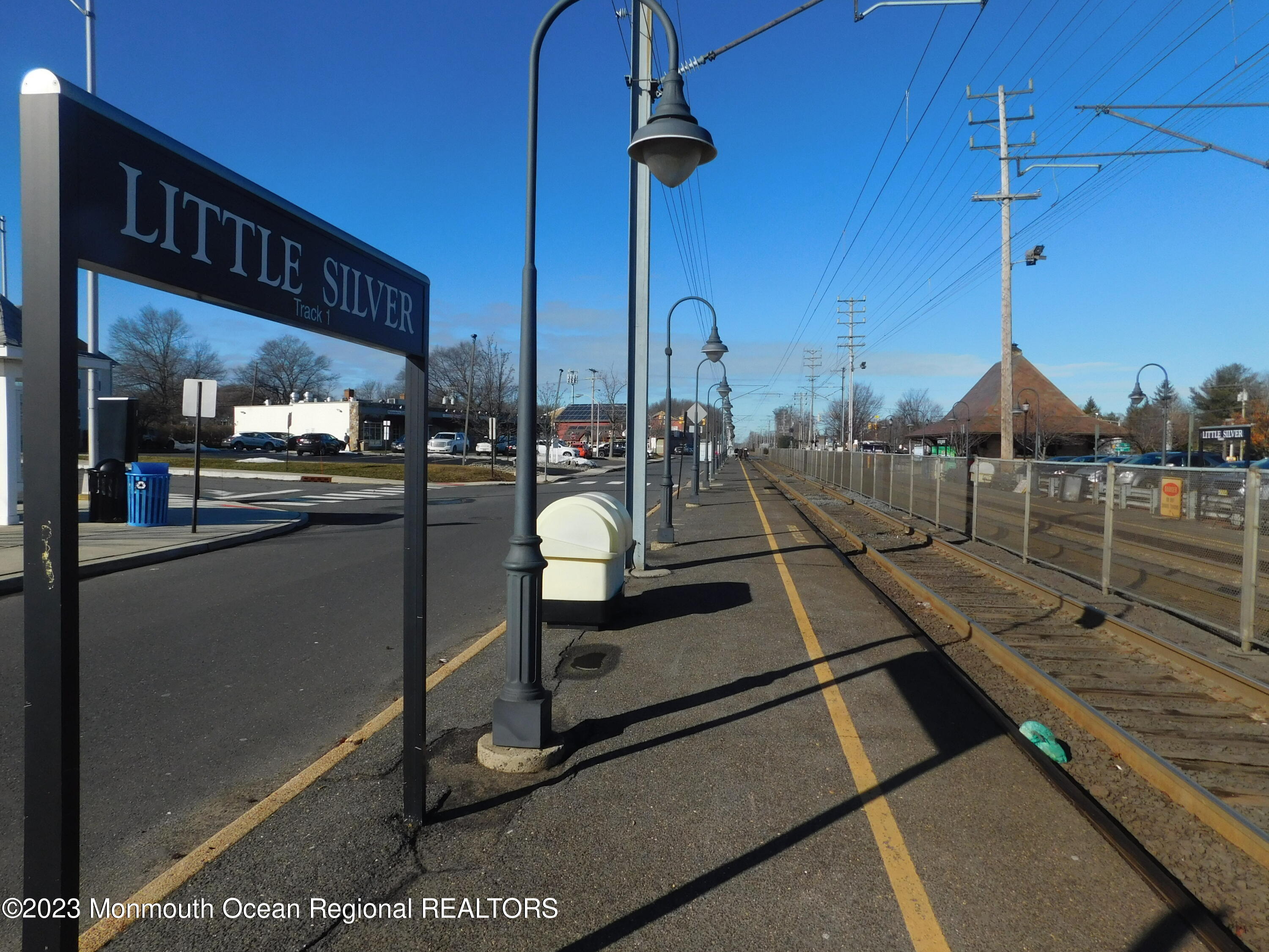 26 Willow Drive Little Silver, NJ 07739 - Photo 34 of 39 Little Silver NYC Train