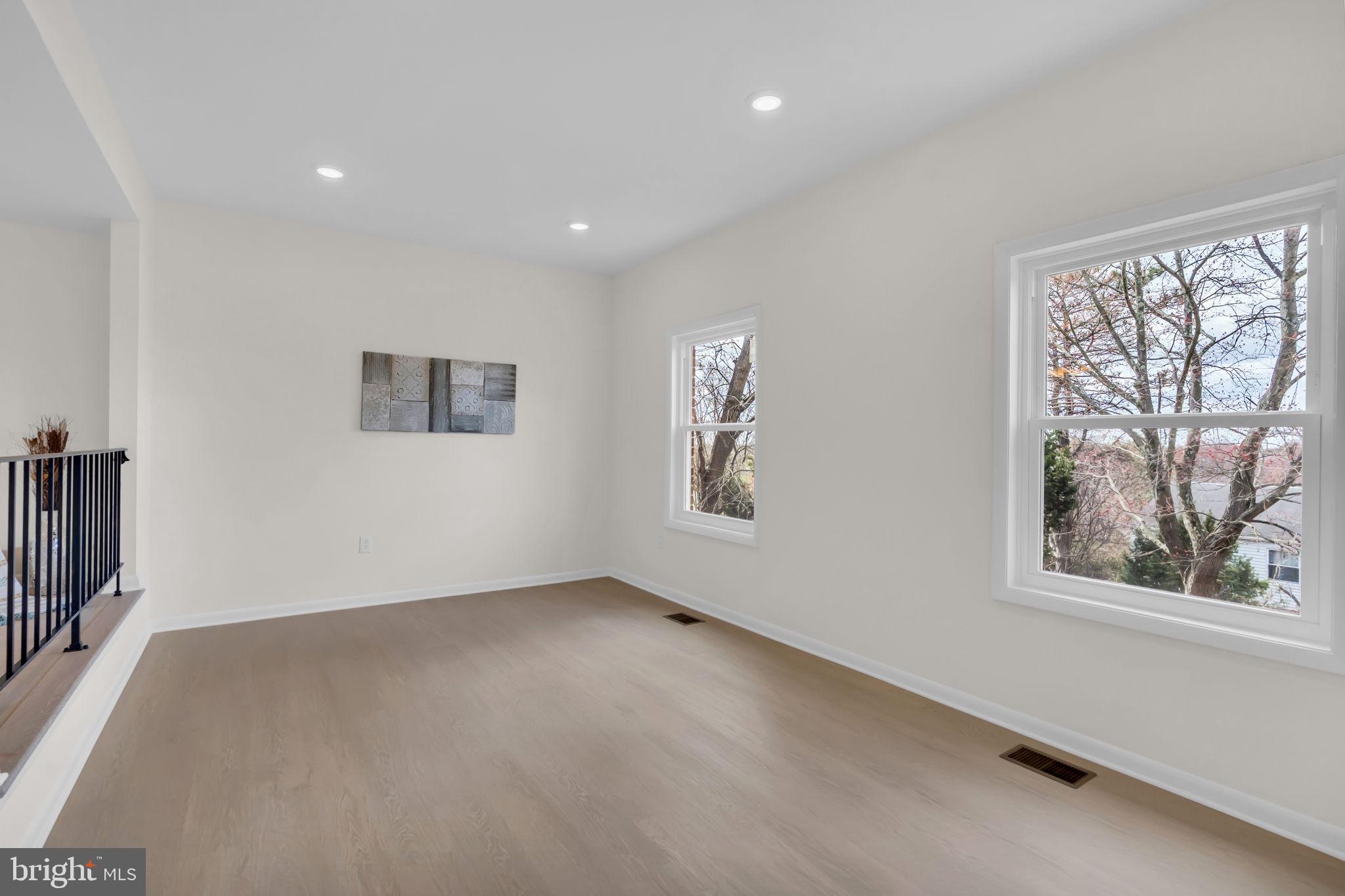 26 Timber Rock Road Gaithersburg, MD 20878 - Photo 11 of 36 a view of an empty room with a window