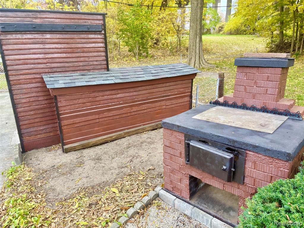 149 South Forman Street Detroit, MI 48209 - Photo 11 of 38