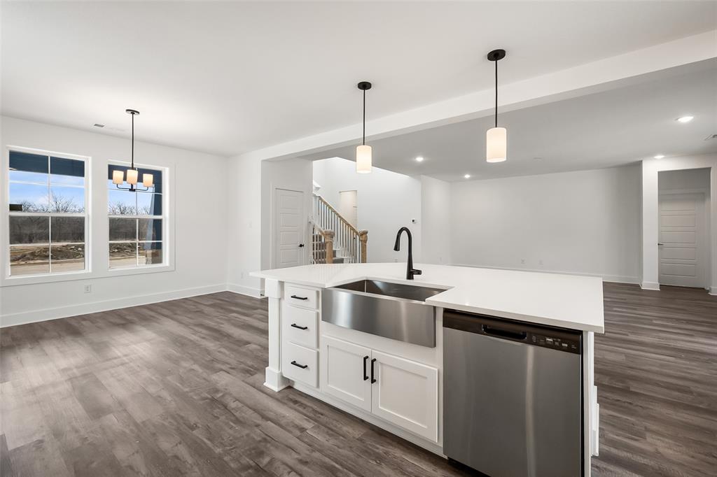 3526 Randall Terrace Grand Prairie, TX 76065 - Photo 15 of 40 Kitchen