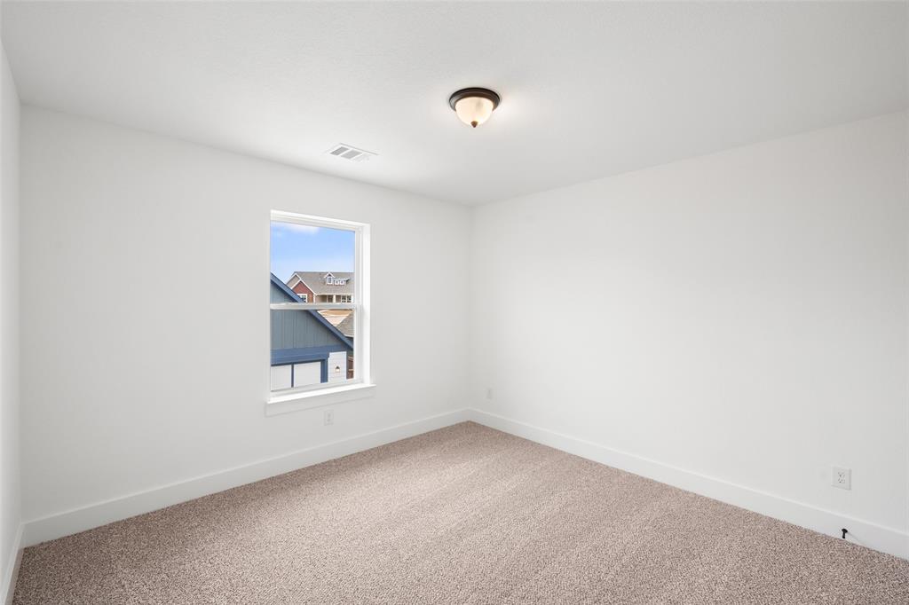 3526 Randall Terrace Grand Prairie, TX 76065 - Photo 27 of 40 Bedroom 3