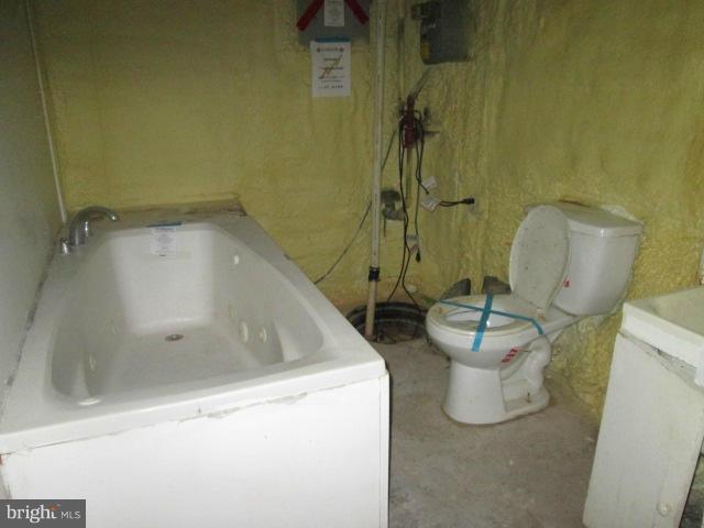 7958 Lansdale Road Baltimore, MD 21224 - Photo 22 of 25 Basement Bath